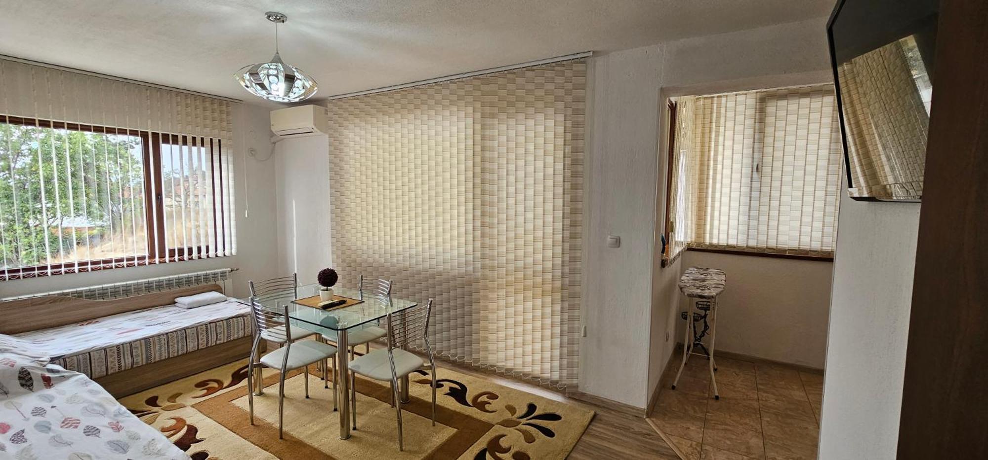 Д И В 1 - D & V 1 Apartment Sandanski Zewnętrze zdjęcie